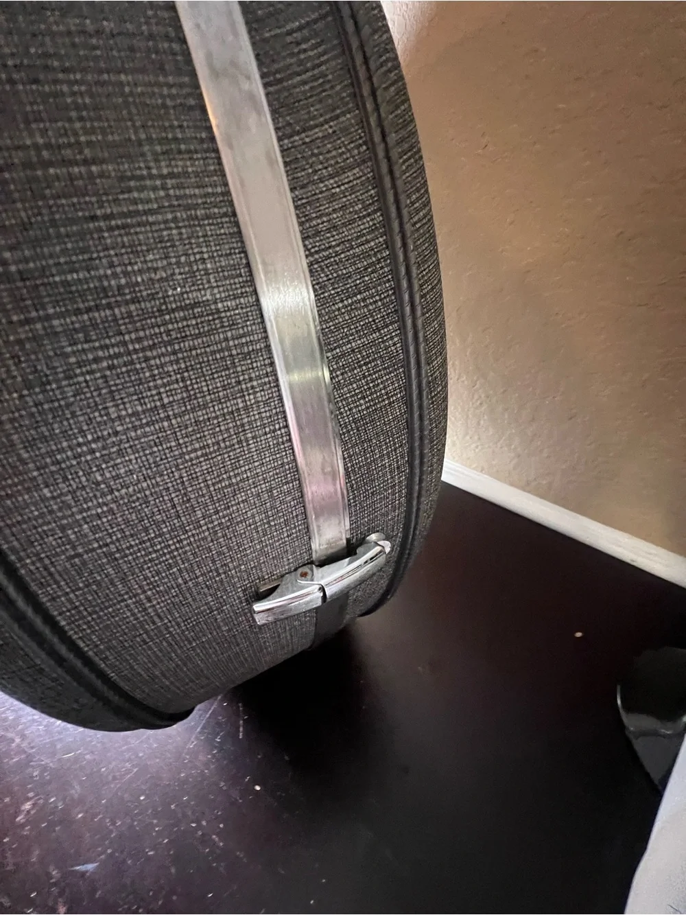 Vintage 1960s American Tourister Round Train Case Gray Hard Shell Luggage